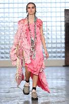 MFW - Simon Cracker Runway