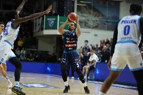 BASKET - Serie A - Banco di Sardegna Sassari vs Napoli Basketball