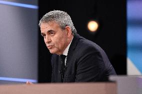 avier Bertrand On Dimanche En Politique - Paris