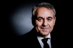 avier Bertrand On Dimanche En Politique - Paris