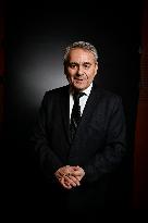 avier Bertrand On Dimanche En Politique - Paris