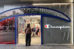 Champion Store