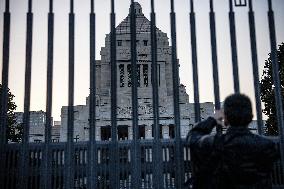 Japan PM Announces Decision to Dissolve Lower House for Snap Election