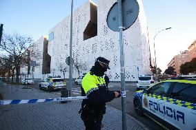 Police Cordon Off Institute For Accident Victims - Cordoba