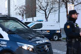 Police Cordon Off Institute For Accident Victims - Cordoba