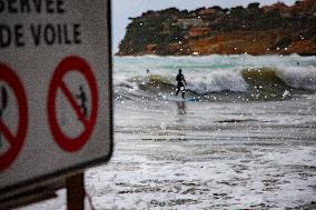 Illustration - Surf in Carry-Le-Rouet - France