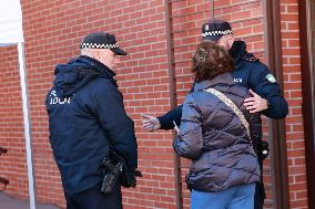 Information Point Moves for Railway Accident Victims - Cordoba