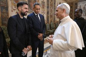 Pope Leo XIV Meets Members of Como Football Club - Vatican