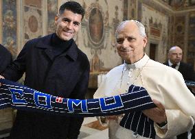 Pope Leo XIV Meets Members of Como Football Club - Vatican