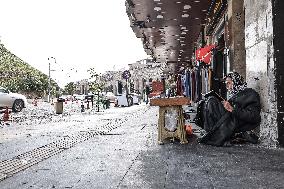 Elderly Vendor Refuses to Sell Until Daily Quran Recitation is Complete - Iraq