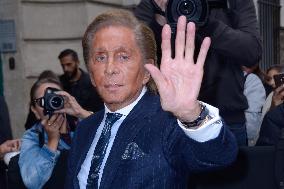 Italian Fashion Designer Valentino Dead At 93