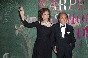 Italian Fashion Designer Valentino Dead At 93
