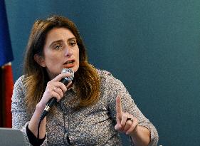 Marine Tondelier Press Conference - Paris