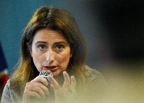 Marine Tondelier Press Conference - Paris