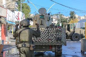 Hebron Curfew - West Bank