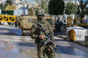 Hebron Curfew - West Bank