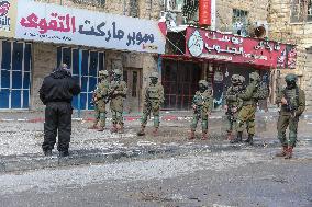 Hebron Curfew - West Bank