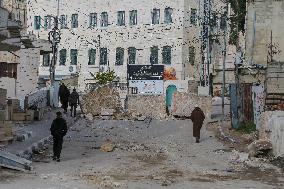 Hebron Curfew - West Bank