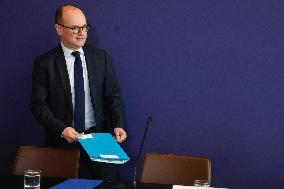 Sebastien Martin At Press Conference - Paris