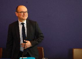 Sebastien Martin At Press Conference - Paris