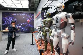 Retail Stores In Tech Sector - Shenzhen