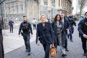 Trial of Marine Le Pen and RN s officials during a break - Paris AJ
