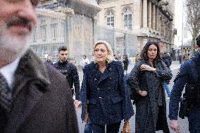 Trial of Marine Le Pen and RN s officials during a break - Paris AJ