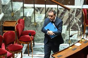 PM Lecornu Uses a 49.3 to Adopt the 2026 Budget - Paris