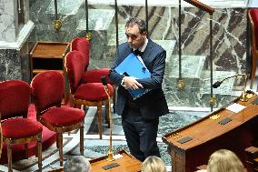 PM Lecornu Uses a 49.3 to Adopt the 2026 Budget - Paris