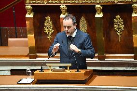 PM Lecornu Uses a 49.3 to Adopt the 2026 Budget - Paris