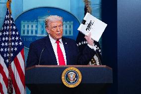 Trump Joins White House Briefing
