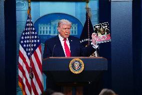 Trump Joins White House Briefing