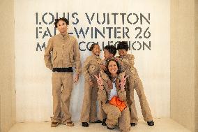 PFW Louis Vuitton Photocall EB