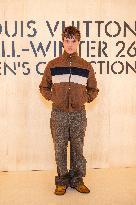 PFW Louis Vuitton Photocall EB