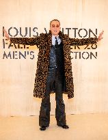 PFW Louis Vuitton Photocall EB