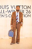 PFW Louis Vuitton Photocall EB