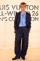 PFW Louis Vuitton Photocall EB