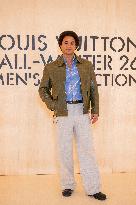 PFW Louis Vuitton Photocall EB
