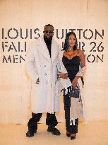 PFW Louis Vuitton Photocall EB