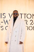 PFW Louis Vuitton Photocall EB