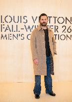 PFW Louis Vuitton Photocall EB
