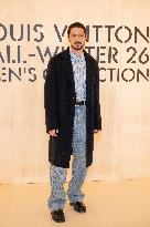 PFW Louis Vuitton Photocall EB