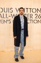 PFW Louis Vuitton Photocall EB