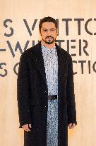 PFW Louis Vuitton Photocall EB