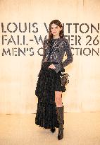 PFW Louis Vuitton Photocall EB