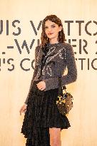 PFW Louis Vuitton Photocall EB