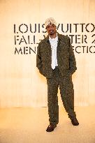 PFW Louis Vuitton Photocall EB