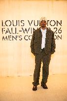 PFW Louis Vuitton Photocall EB