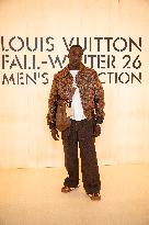 PFW Louis Vuitton Photocall EB