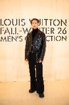 PFW Louis Vuitton Photocall EB